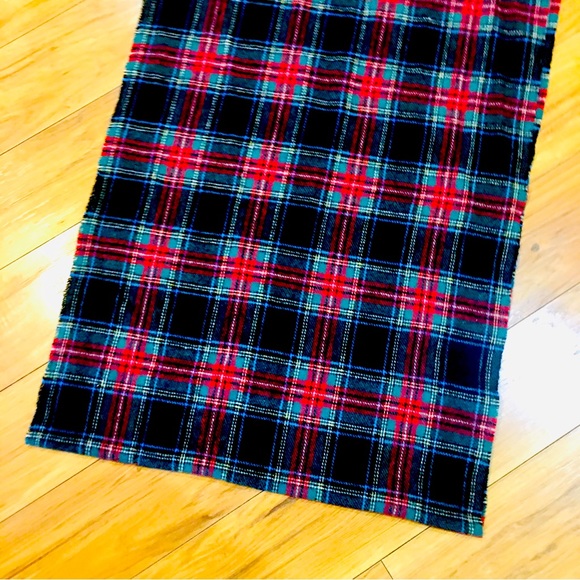 J. Crew large wool scarf plaid  winter Scottish Christmas - Picture 9 of 9